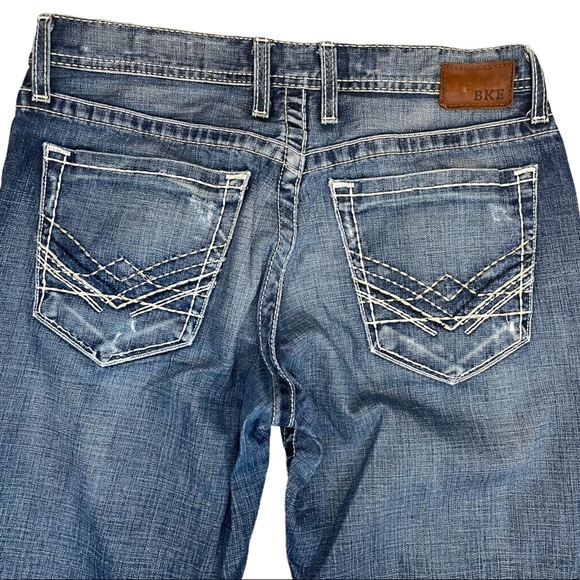 BKE Tyson Mens Jeans - Size 32R - Relaxed - Distressed - Picture 3 of 11